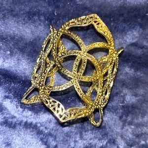 Very rare Kendra Scott gold filigree cuff bracelet